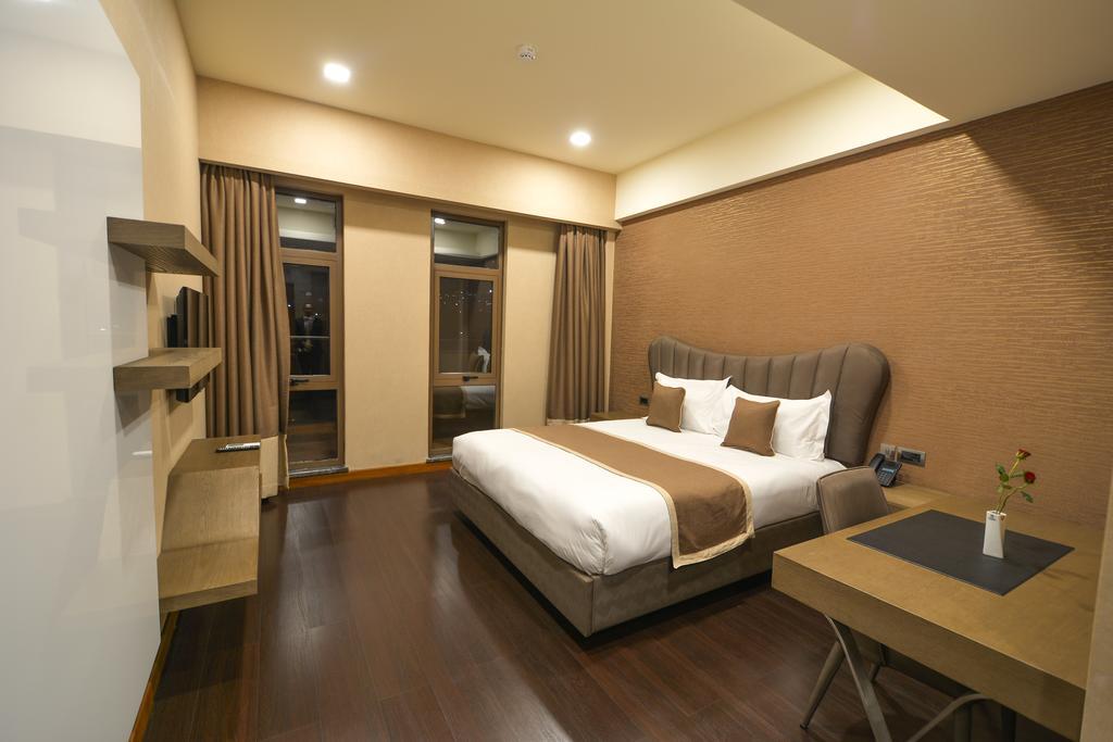 Speke Apartments Wampewo Kampala Buitenkant foto