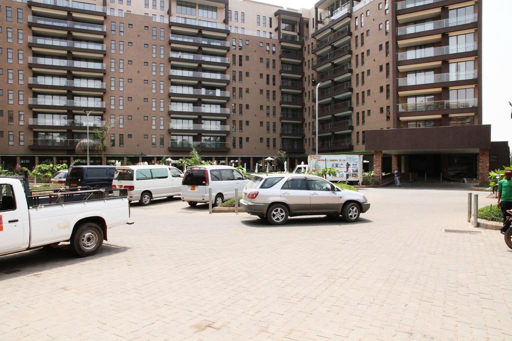 Speke Apartments Wampewo Kampala Buitenkant foto